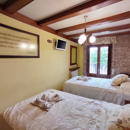 贝拉德蒙凯奥 La Alcoba De Becquer旅馆 外观 照片